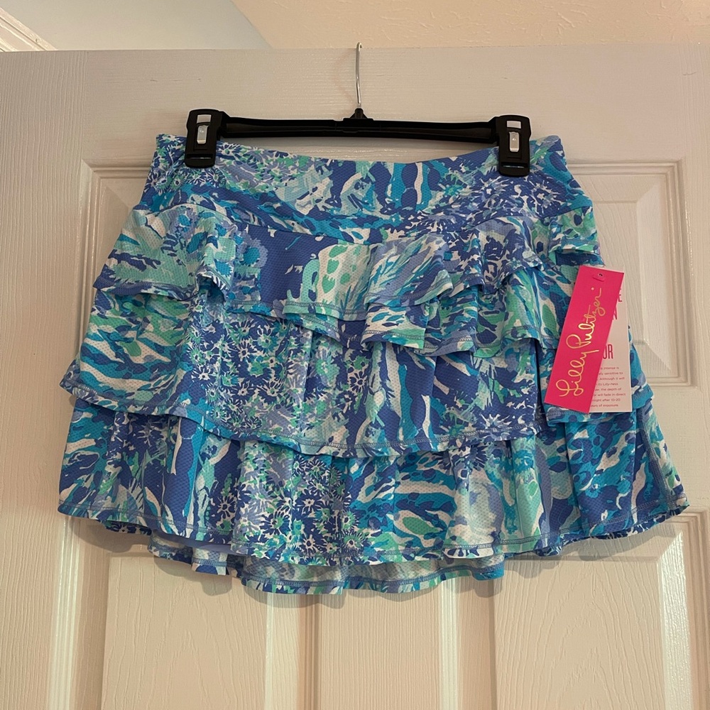 NWT lillly Pulitzer Skort size medium